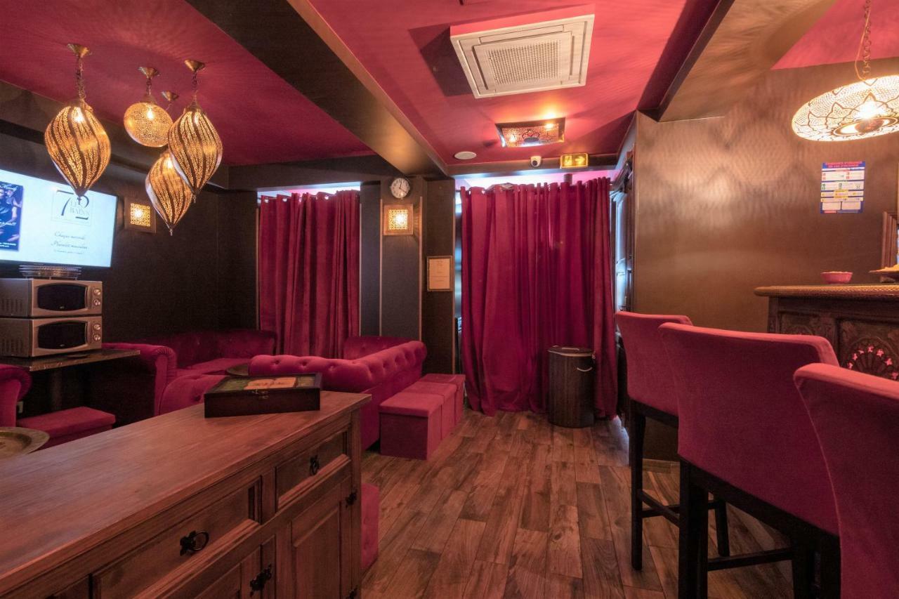 Libertine (adults Only) *